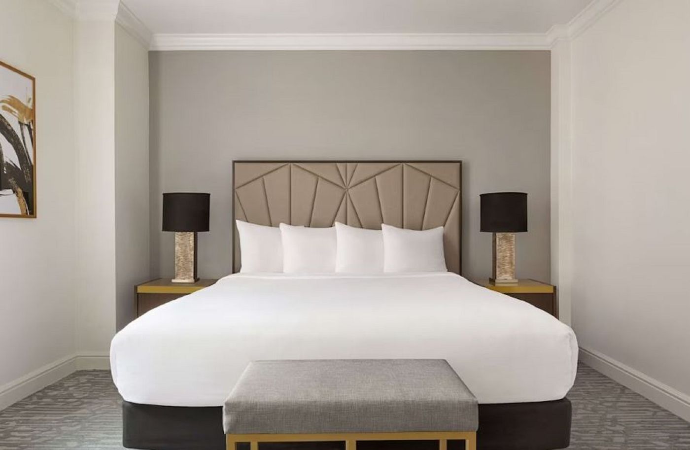 Martinique-New-York-on-Broadway--Curio-By-Hilton-Room-20