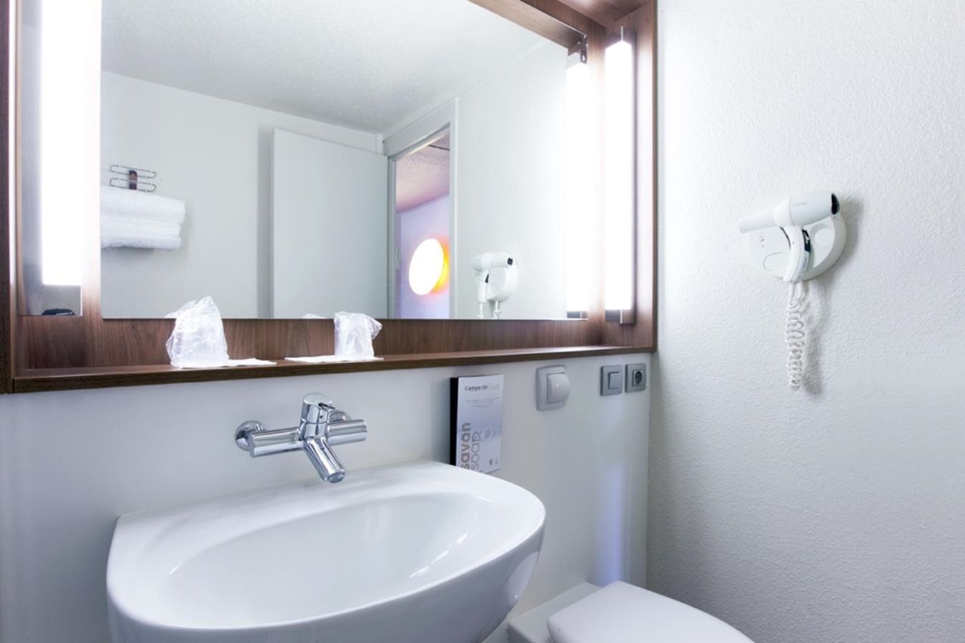 Campanile-Paris-Ouest---Levallois-Perret-Room-23