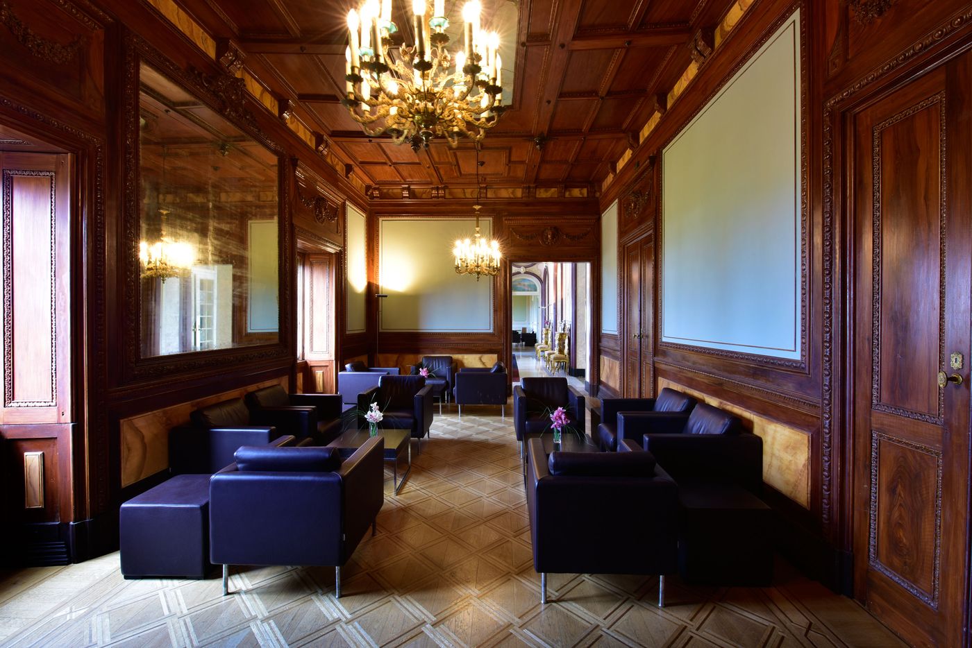 Pousada-Palacio-de-Estoi-Lobby-31