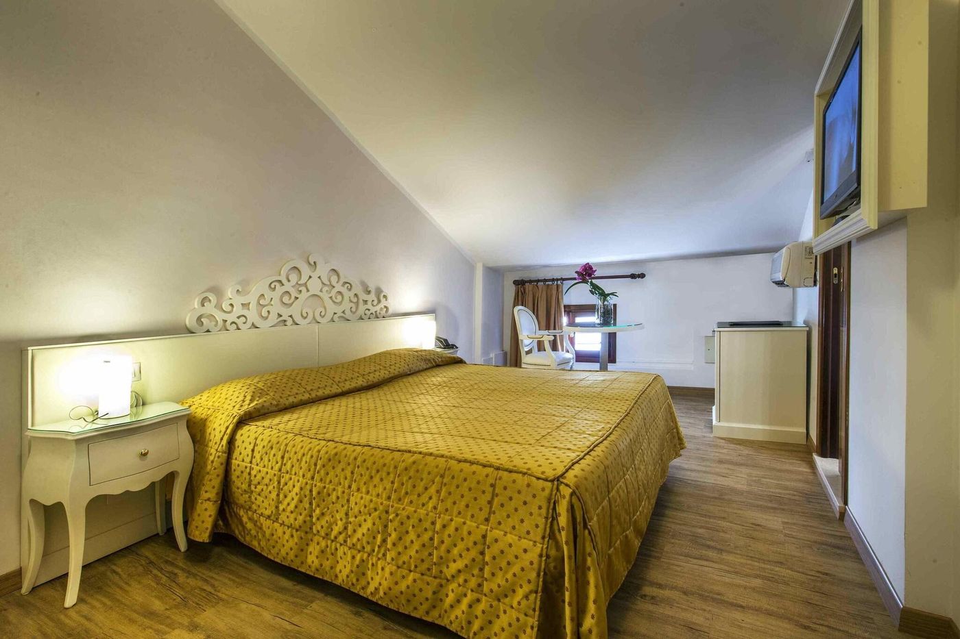 Hotel-Al-Vivit-Room-32