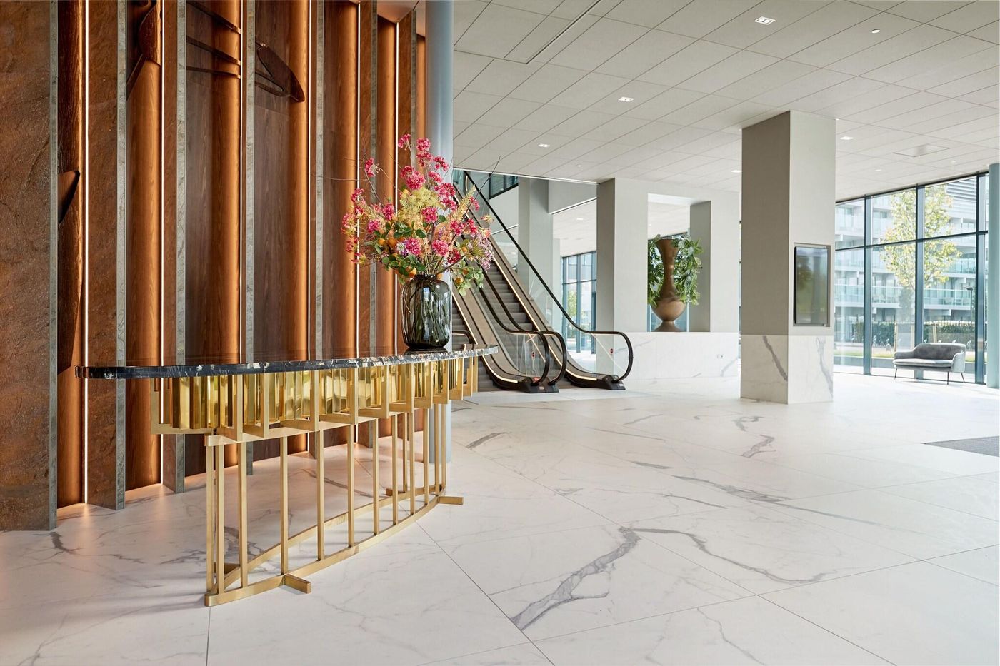 Hotel-Van-der-Valk-Haarlem-Lobby-5