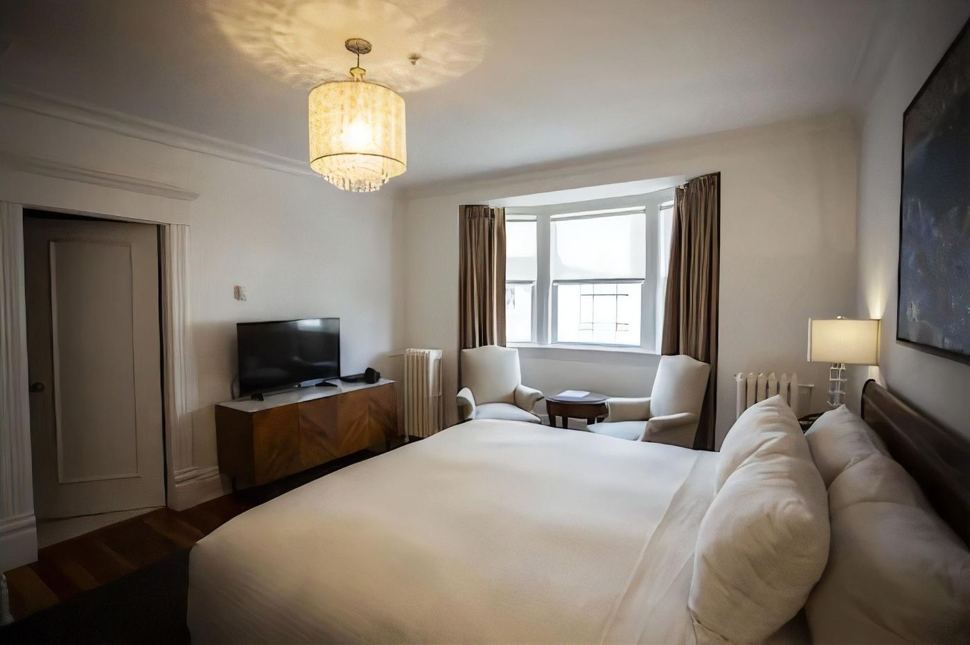 Victorian-Hotel-Vancouver-Room-50