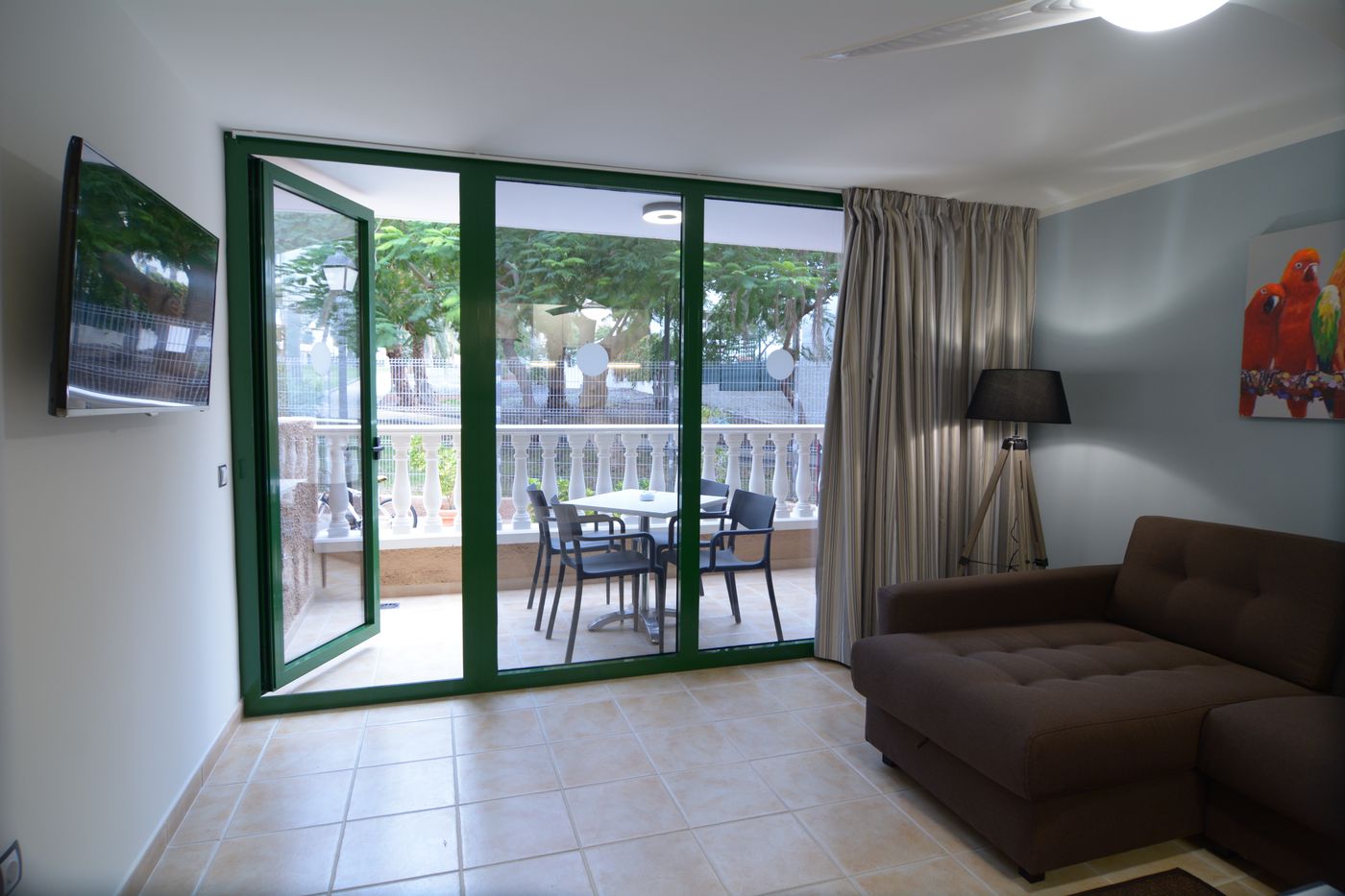 Parque-de-las-Americas-Room-16