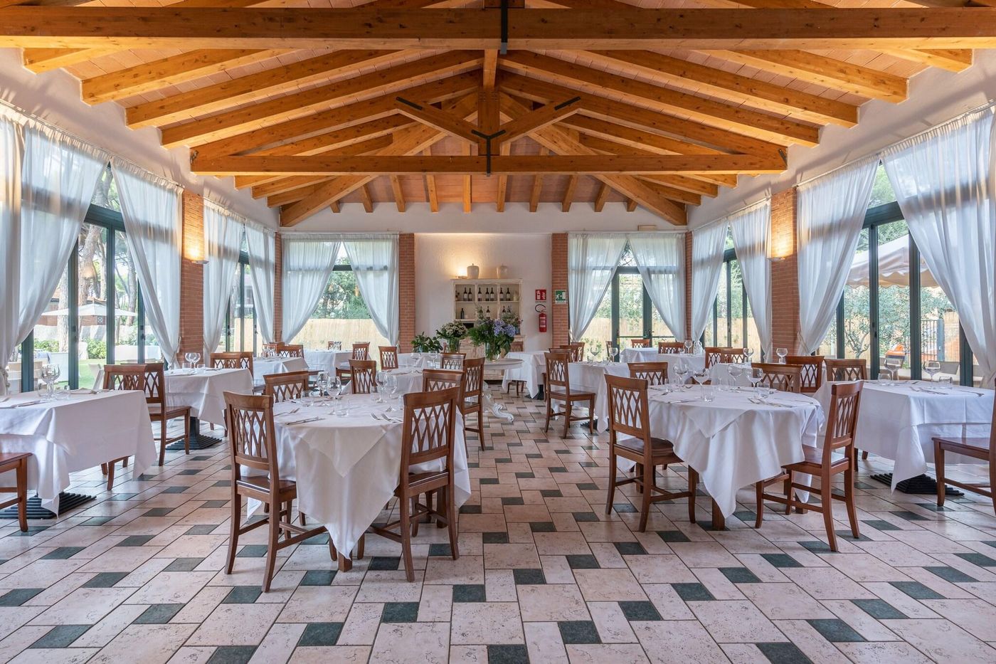 Ricci-Hotel-Restaurant-23