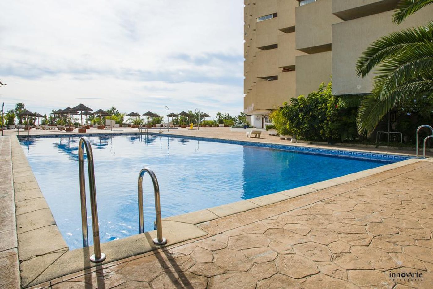 Chinasol-Apartments-Pool-3