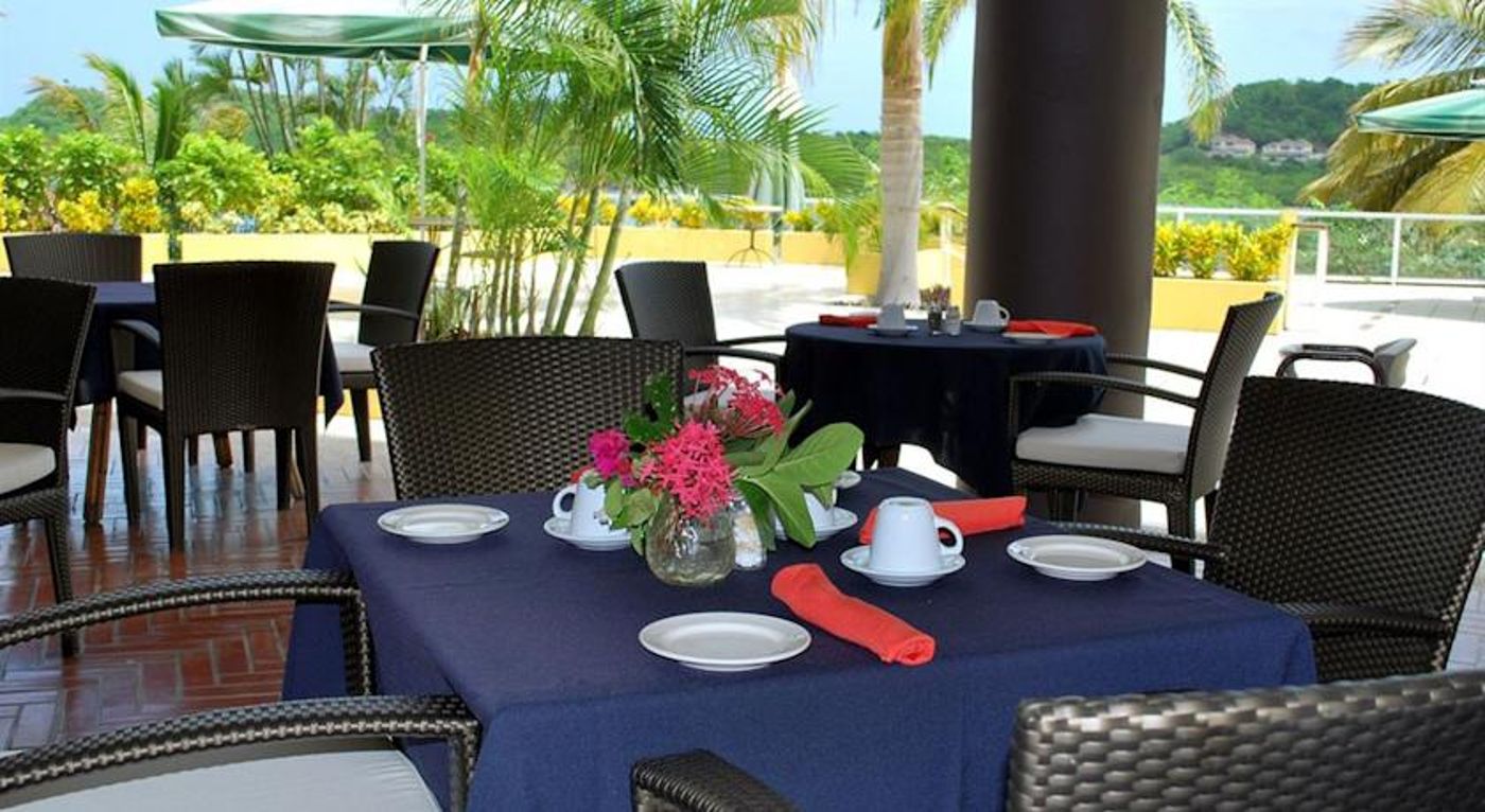 Grand Royal Antiguan