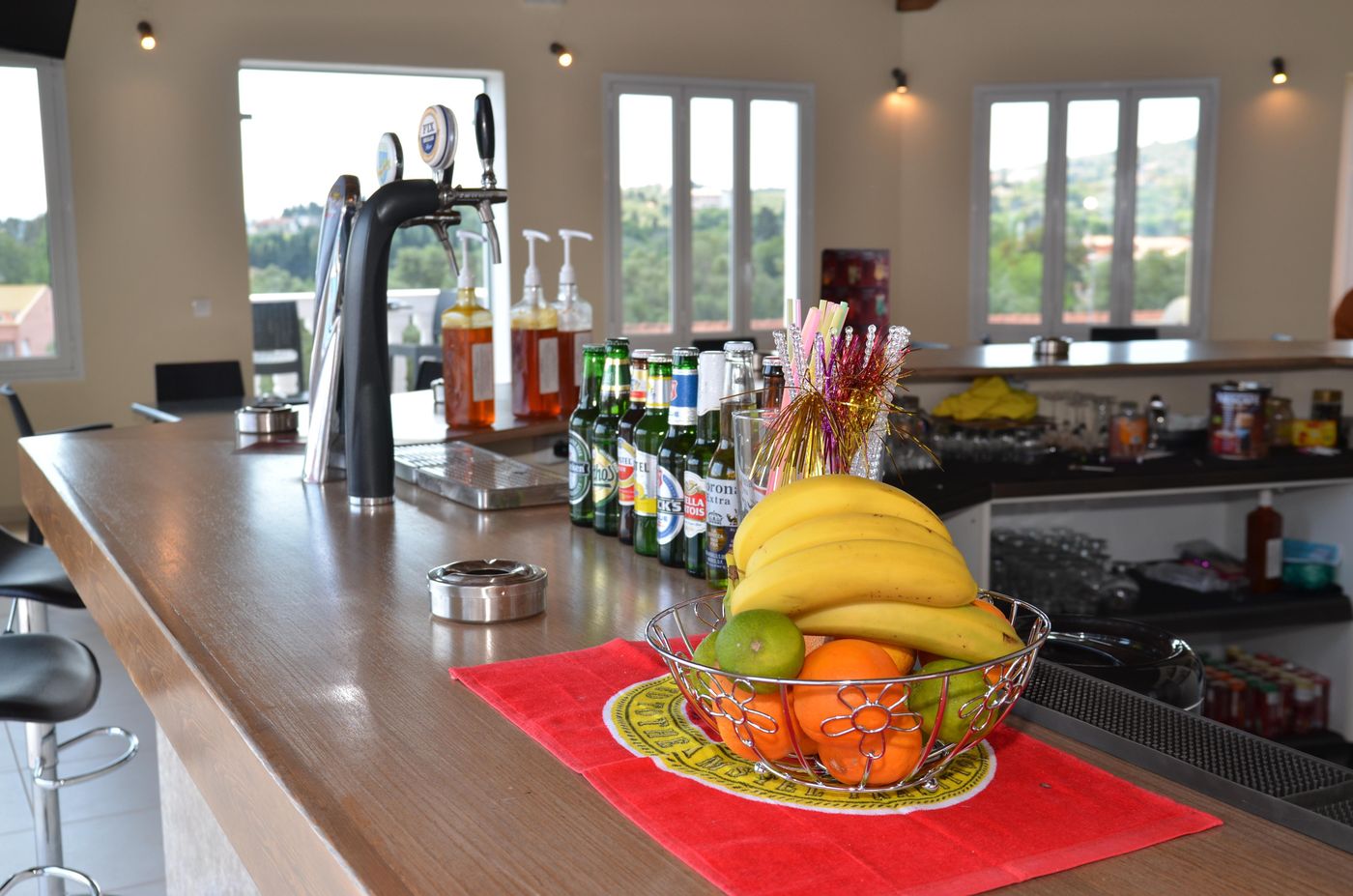 Paradiso-Aparthotel-Bar-40