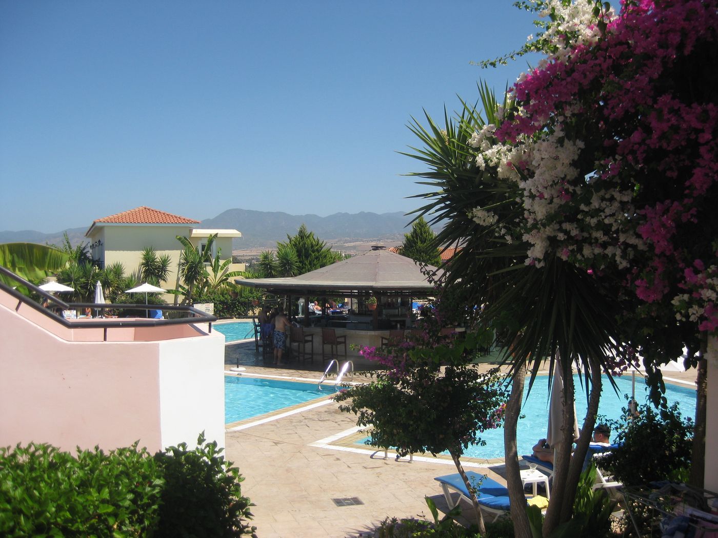 Akamanthea-Holiday-Village-Restaurant-10