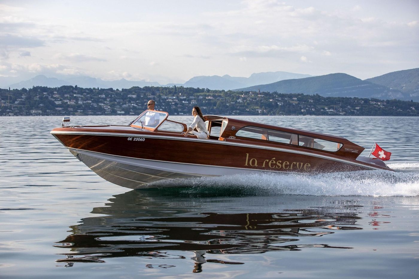 La-Reserve-Geneve---Hotel-Spa-and-Villa-General-view-91