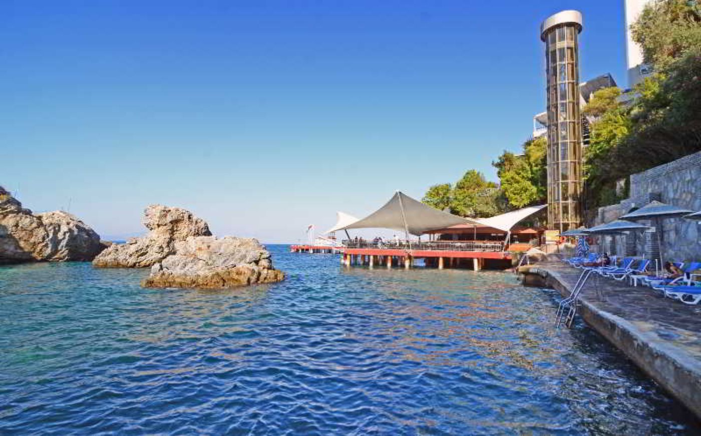 Korumar-Hotel-De-Luxe-General-view-42