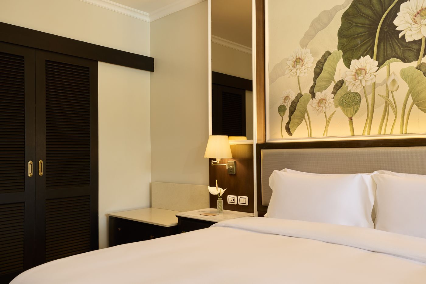 Dusit-Thani-Laguna-Phuket-Room-32