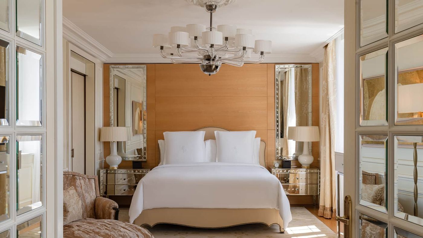 Four-Seasons-Hotel-Geneva-Room-36