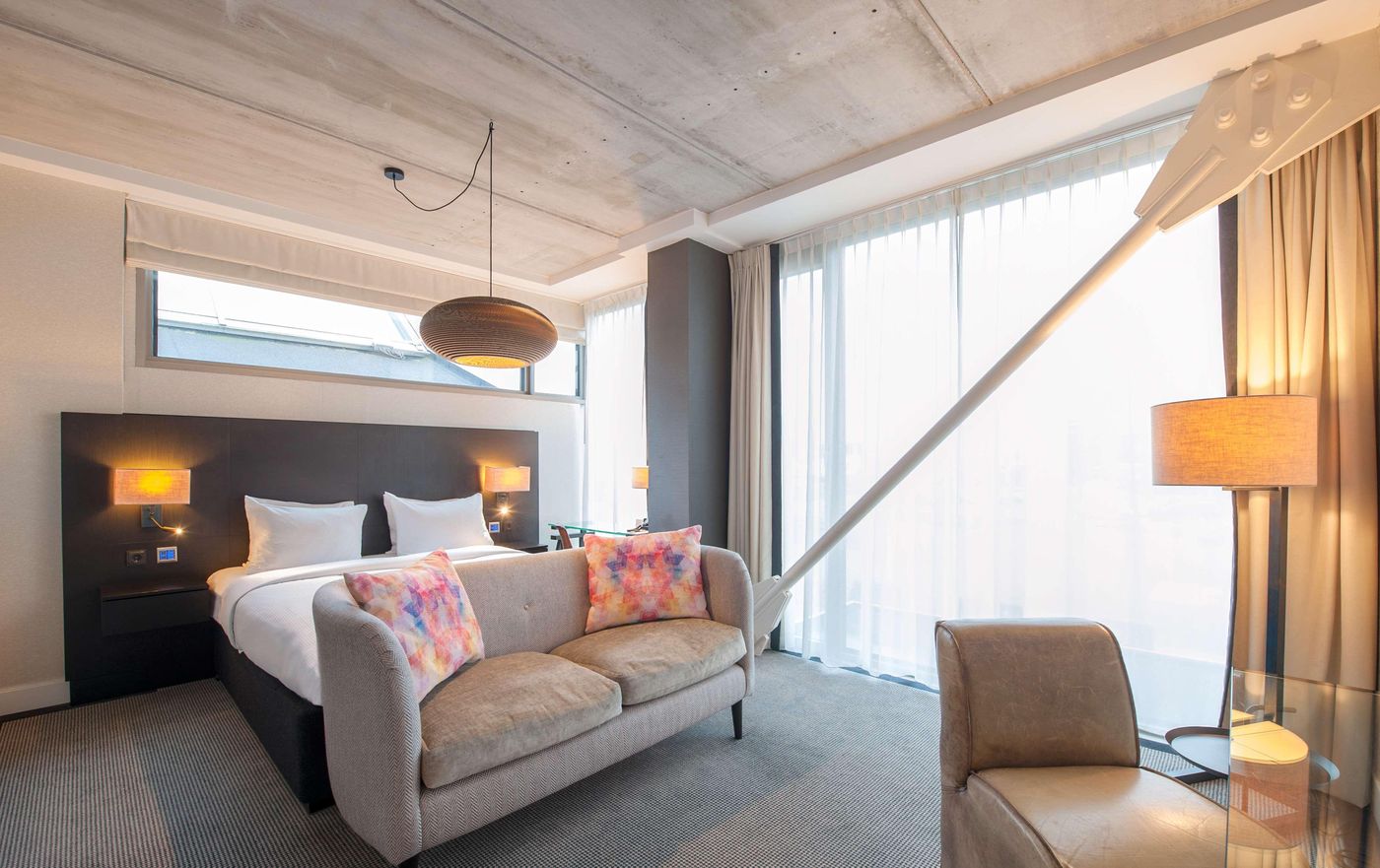 DoubleTree-by-Hilton-NDSM-Wharf-Room-38