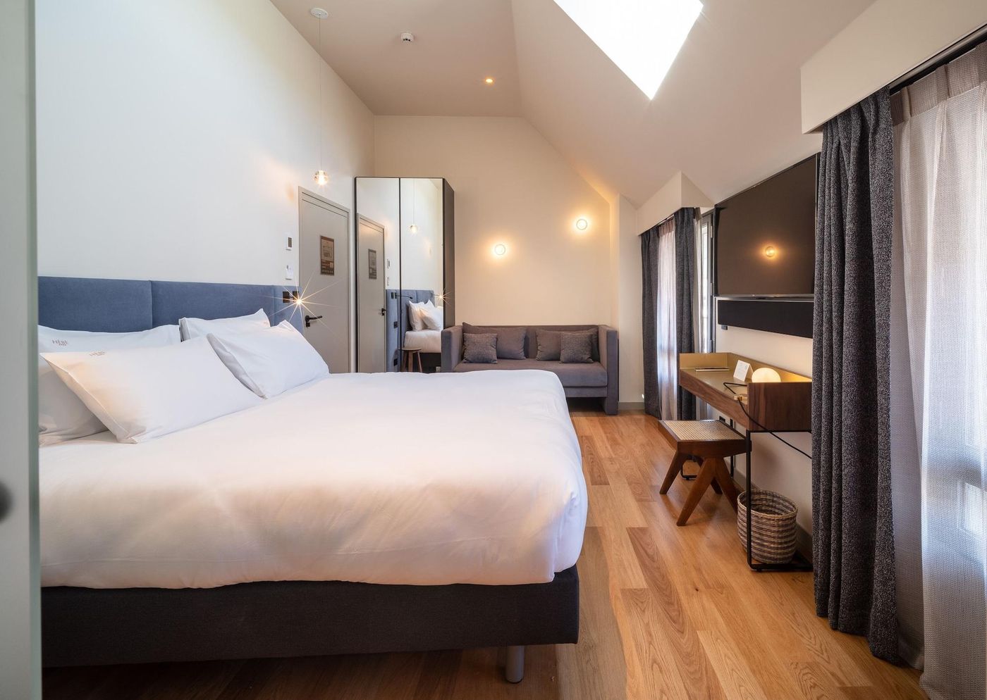 Hebe Hotel-France-ANNECY-Room-10