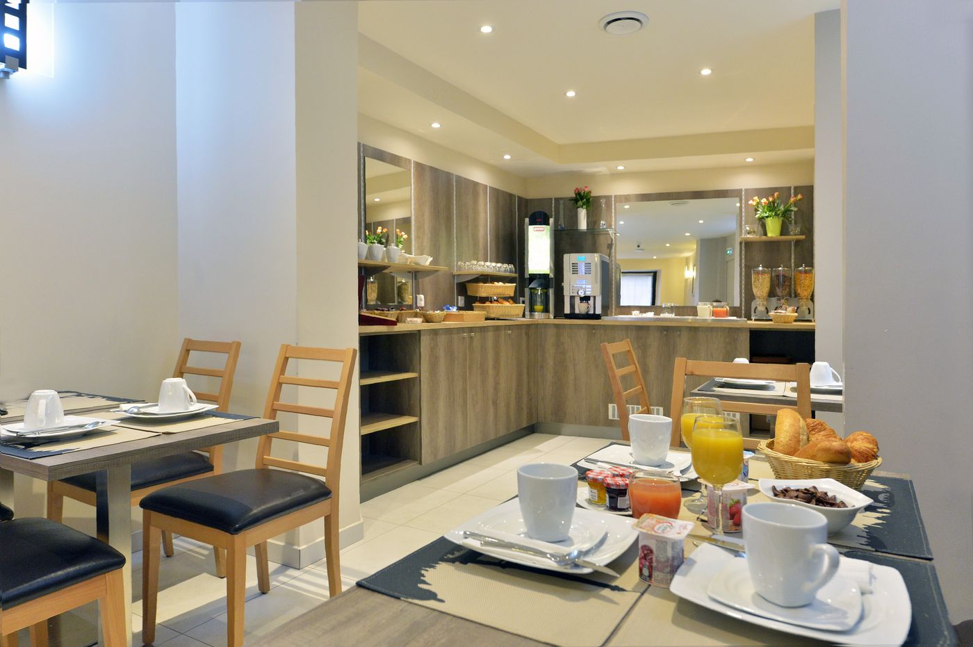 Hotel-Du-Chemin-Vert-Restaurant-6