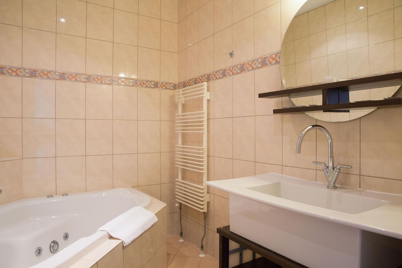 Hotel-Zwanenburg-Amsterdam-Airport-Room-30