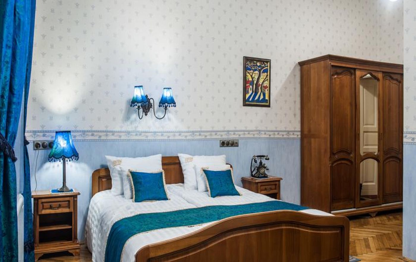 Cotton-House-Budapest-Room-31