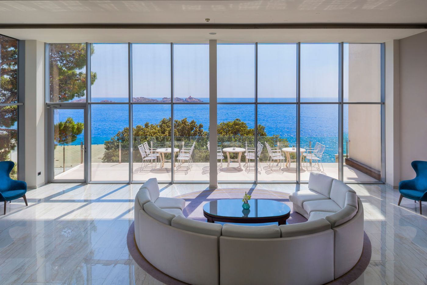 Hotel-Royal-Ariston-Lobby-39