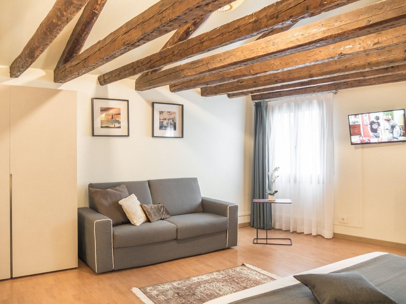 Grand-Canal-Suites-Room-18