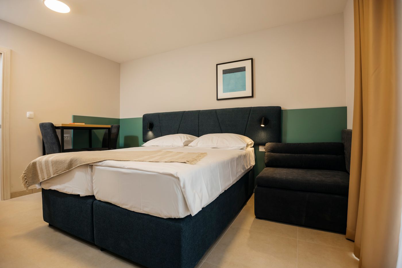 Holiday-Village-Sagitta-Room-12