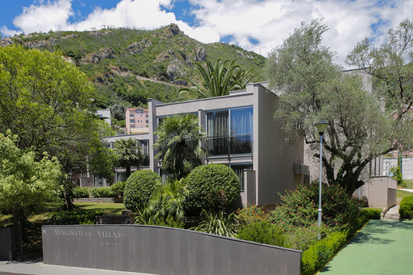 Hotel-Tara-General-view-12