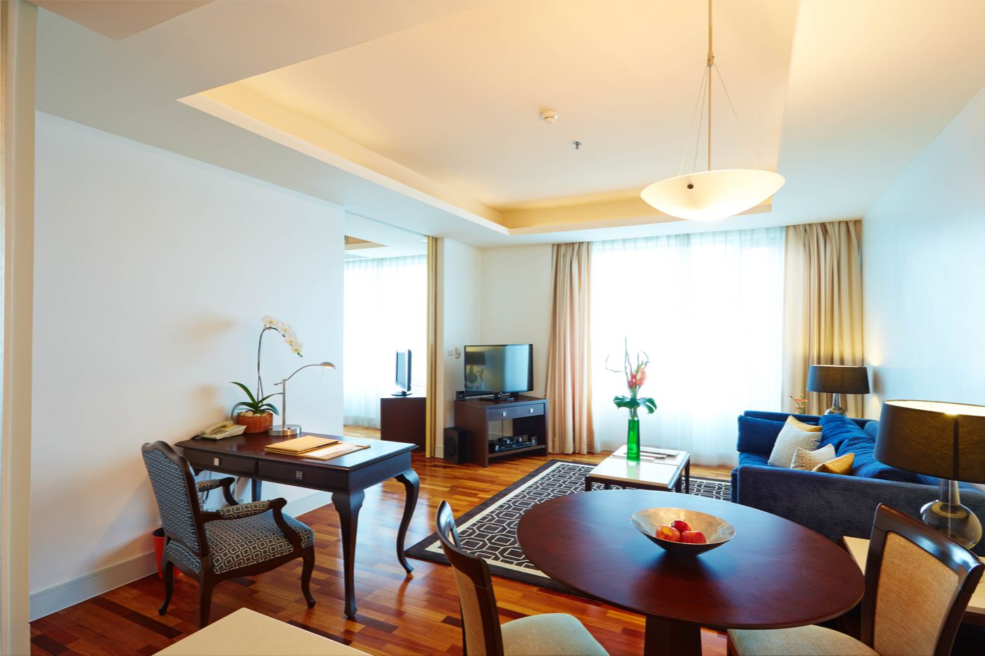 The-Duchess-Hotel-Room-17