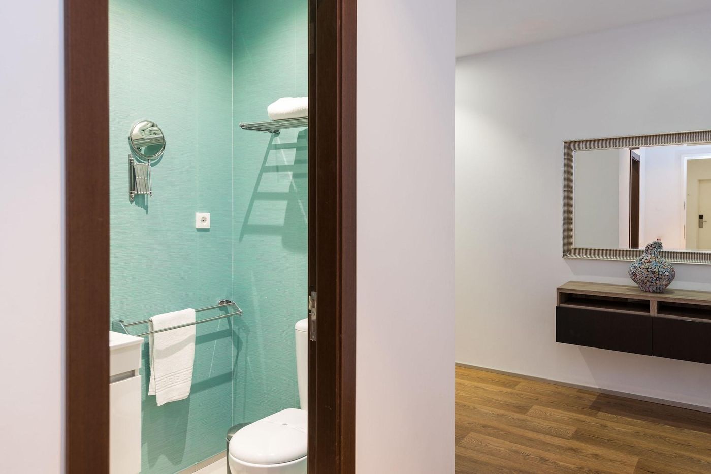 Alfama---Lisbon-Lounge-Suites-Room-74