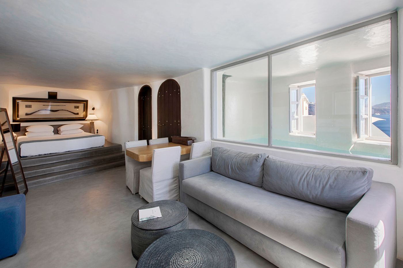 Ducato-Di-Oia-Room-18