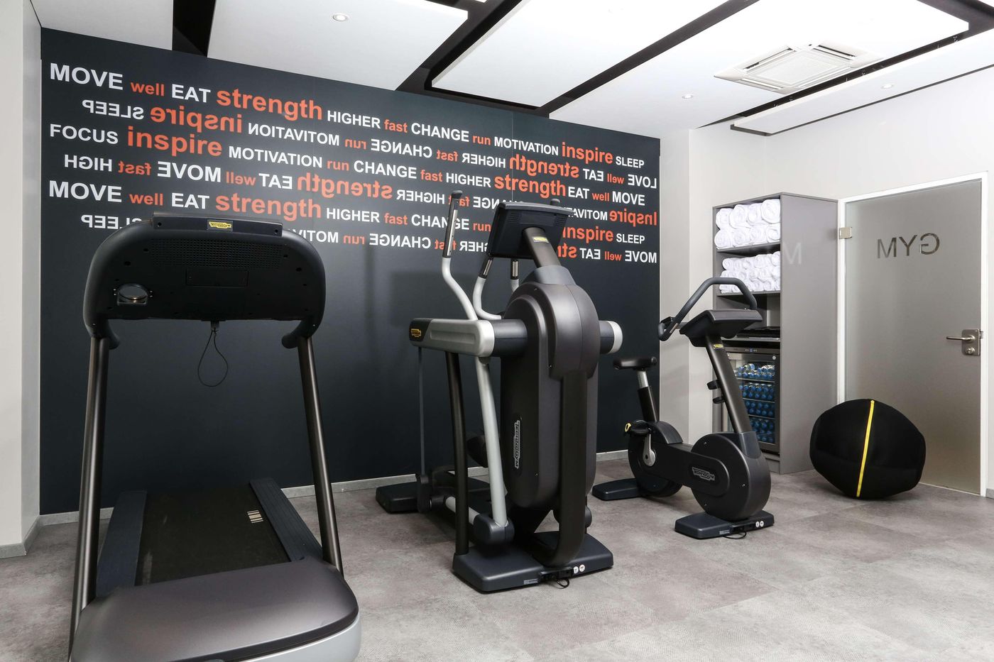 Park-Plaza-Berlin-Kudamm-Sports-and-Entertainment-24