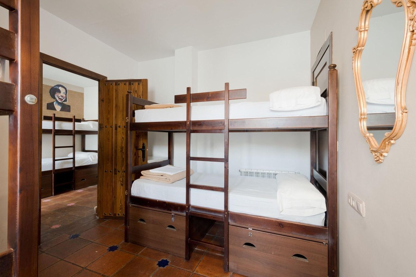 Oasis Backpackers Hostel Granada-Spain-Granada -Room-6