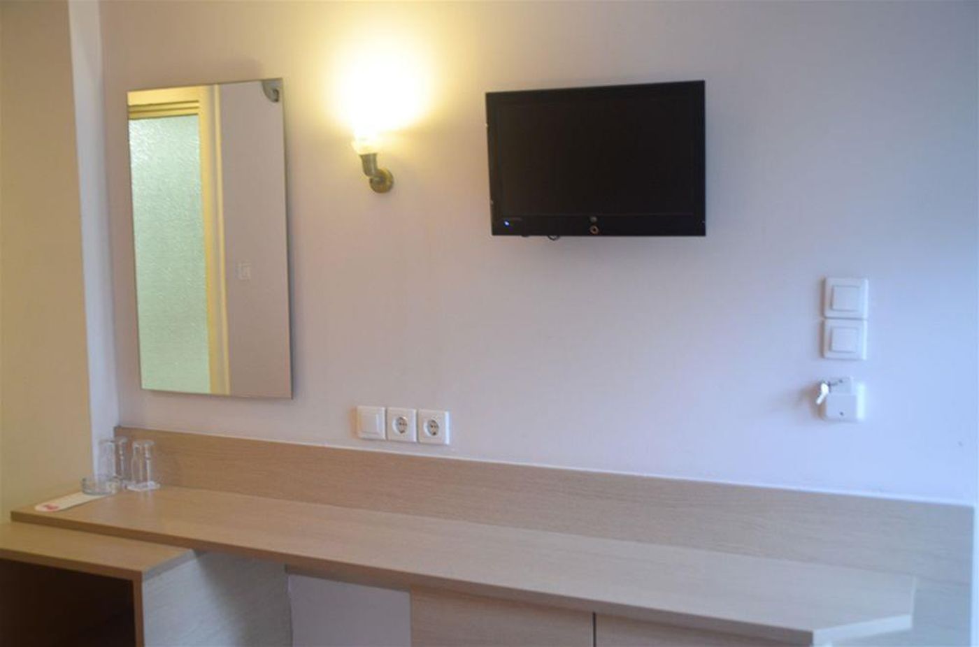 Sandy-Beach-General-view-21