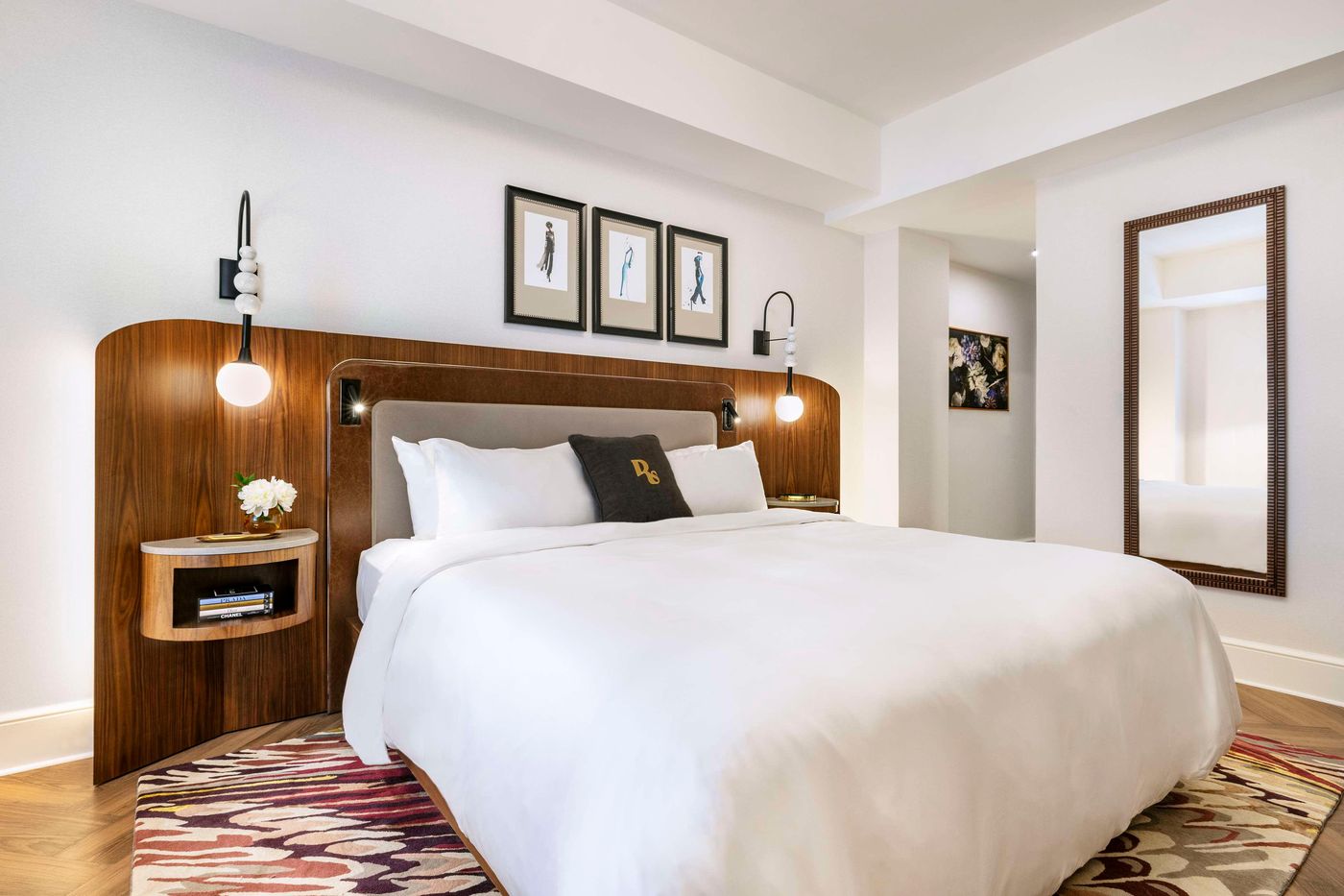 The-Benjamin-Royal-Sonesta-Hotel-Room-27