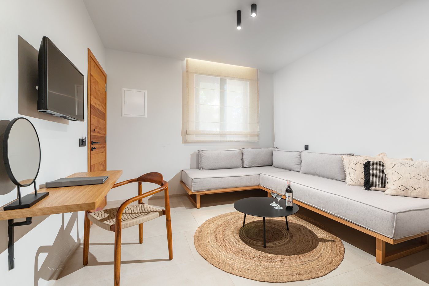 Caravia-Beach-Hotel-Room-20