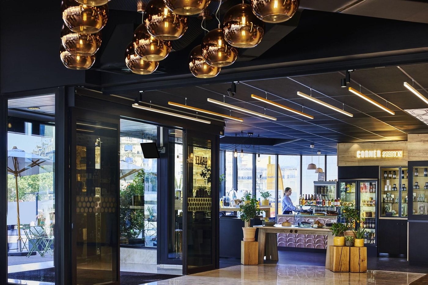 Mercure-Paris-Gare-de-Lyon-TGV-Lobby-28