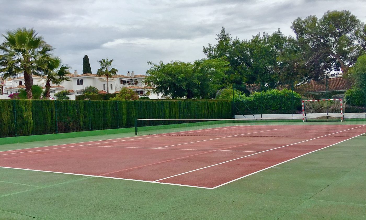 Macdonald Villacana Club