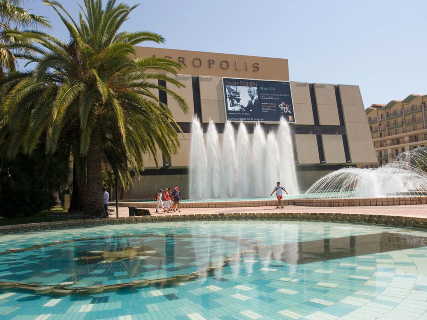 Ibis-Styles-Nice-Vieux-Port-Sports-and-Entertainment-2