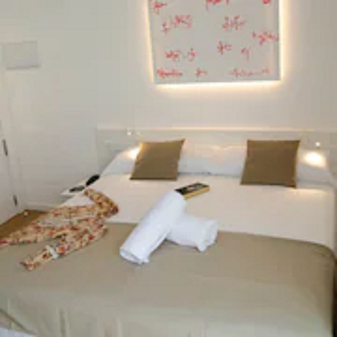 Paraiso-Beach-by-LLUM-ONLY-ADULTS-Room-24