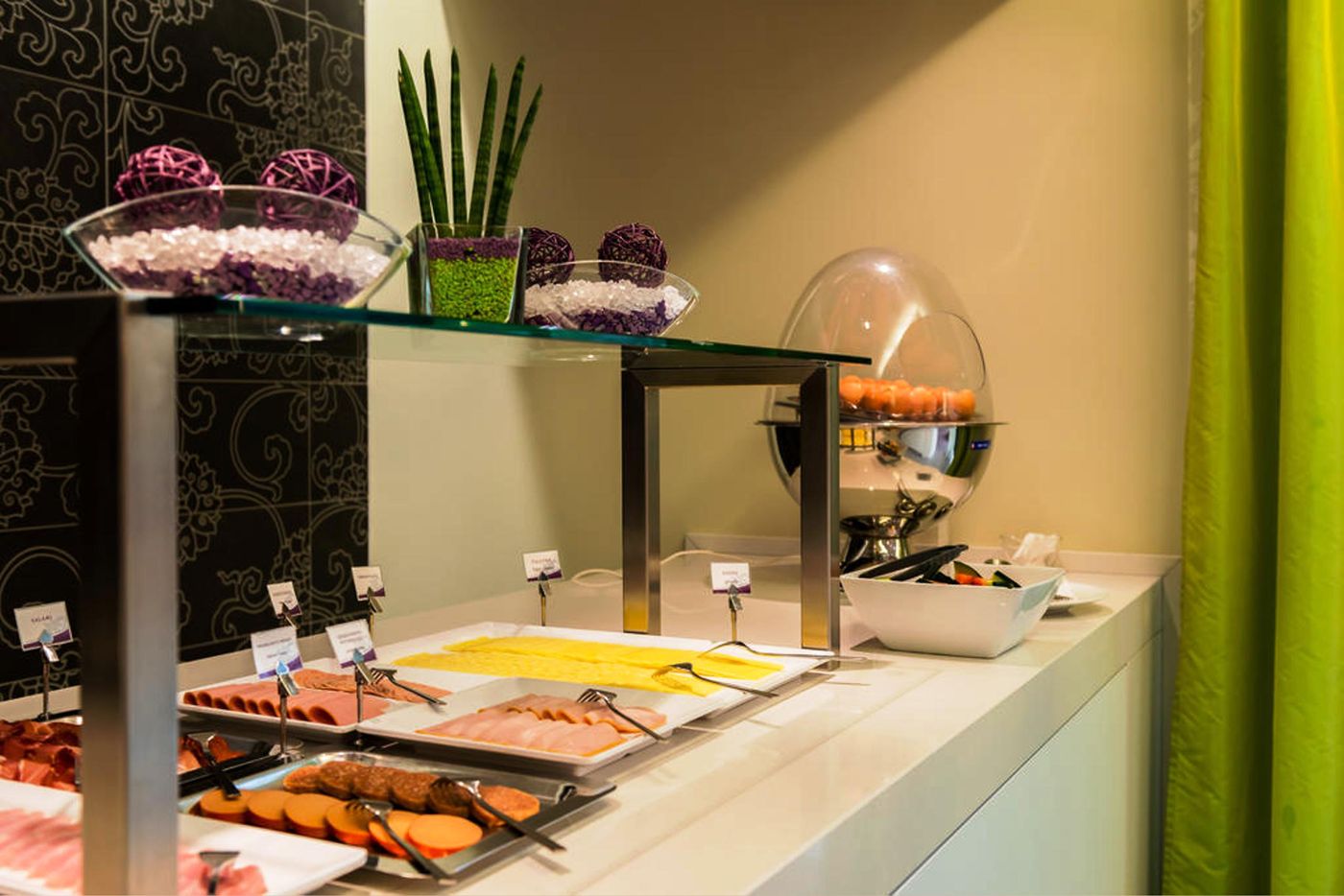 Premier Inn Nuernberg City Nordost-Germany-Bayern-Restaurant-10