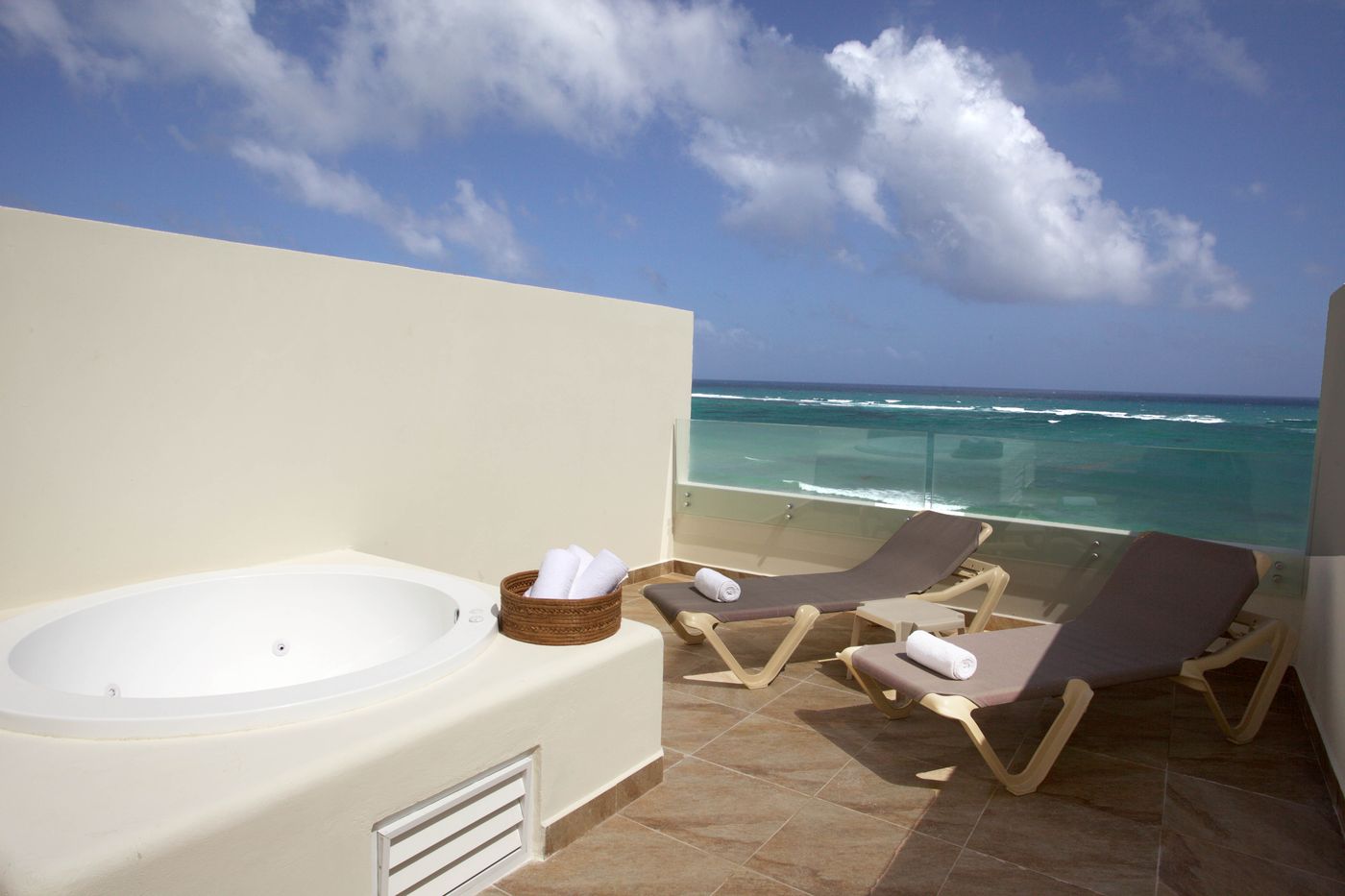 Akumal-Bay-Beach---Wellness-Resort-Room-43