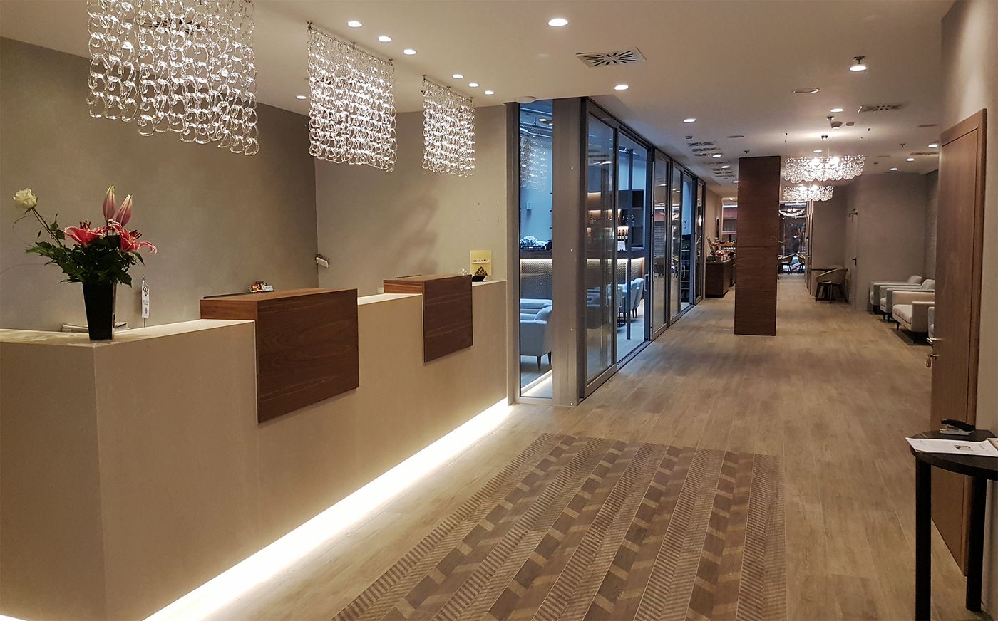 Charm-Hotel-Budapest-Lobby-11