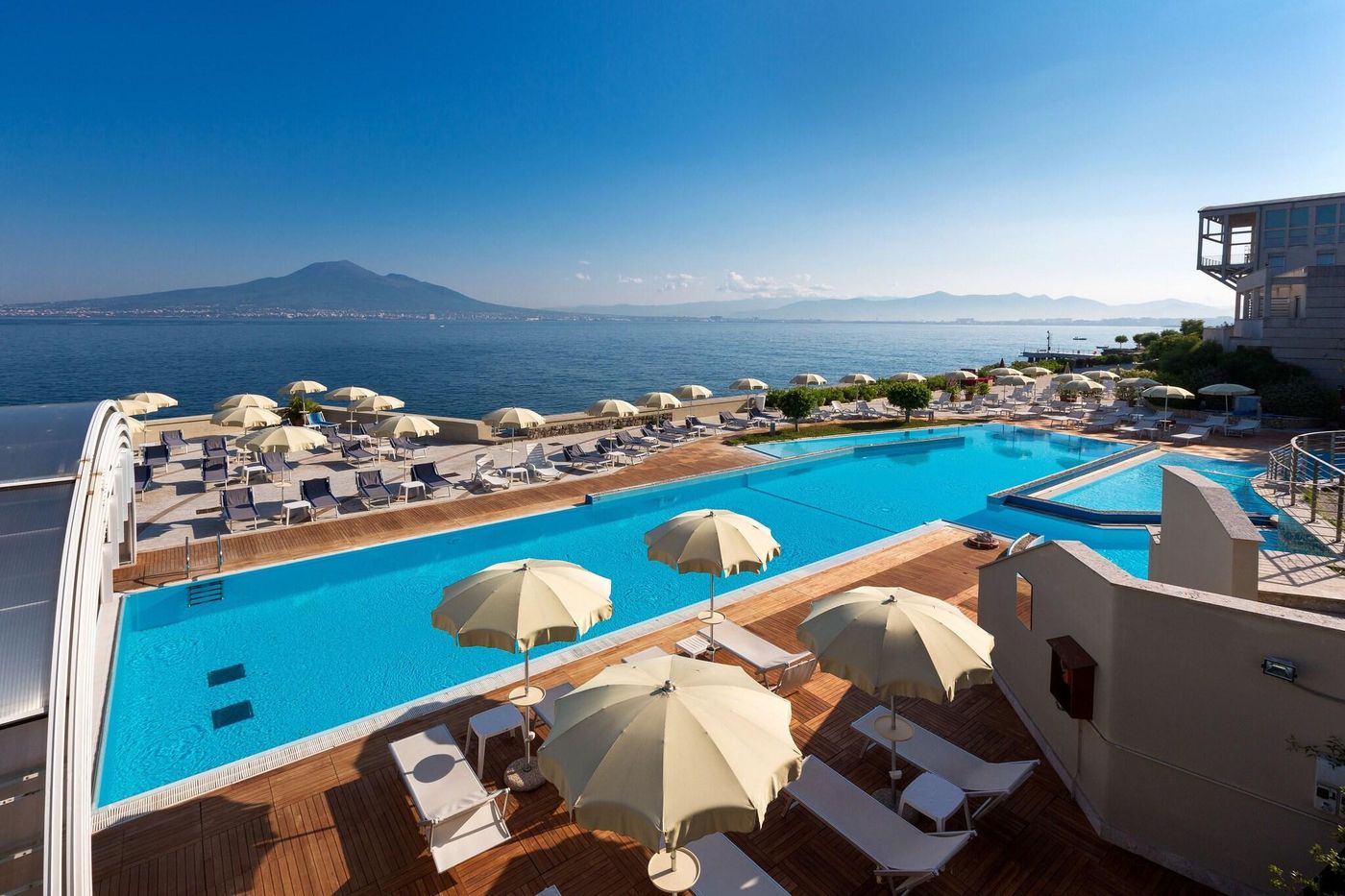 Towers-Hotel-Stabiae-Sorrento-Coast-Pool-3