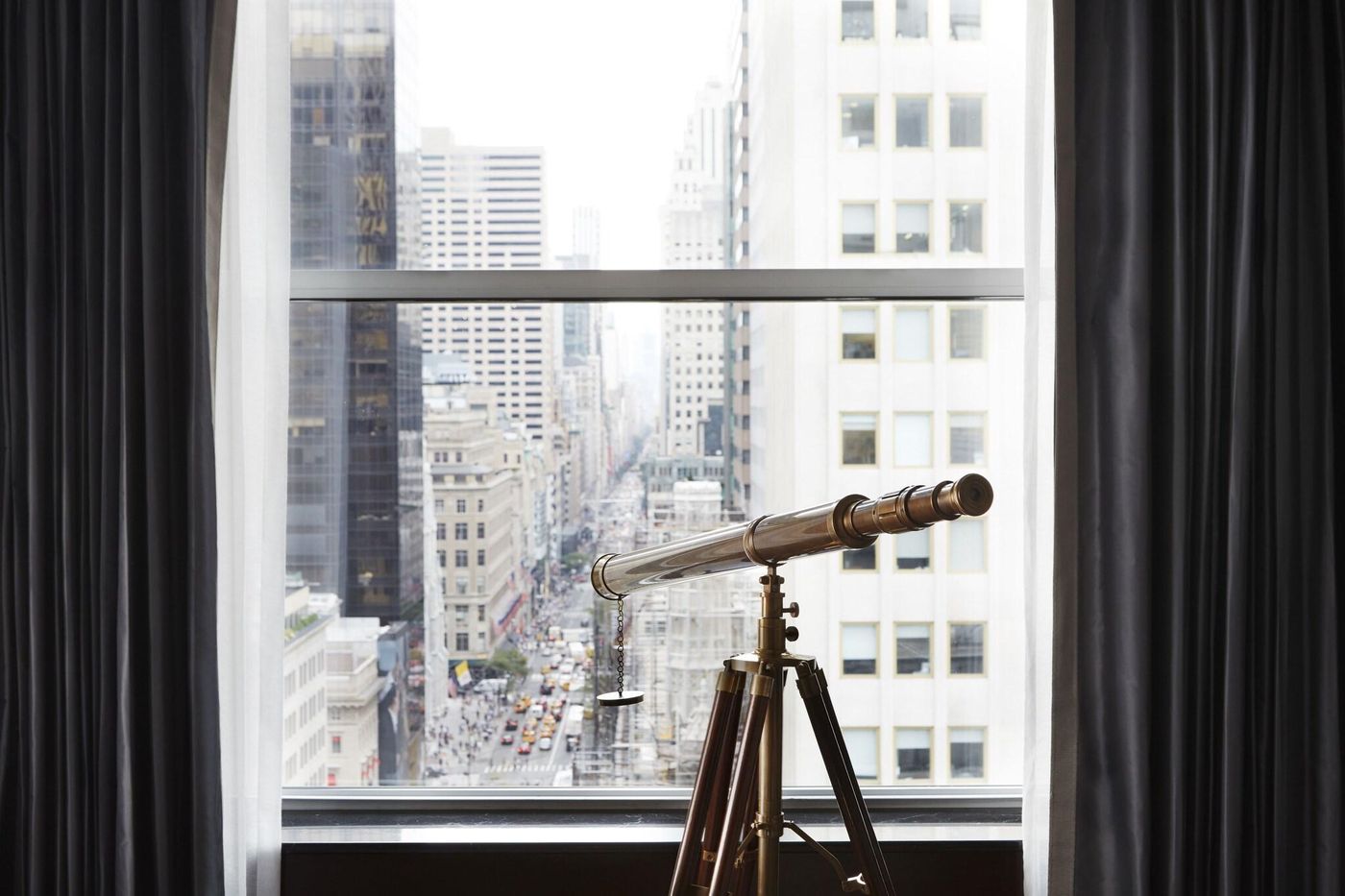 The-Peninsula-New-York-Room-30