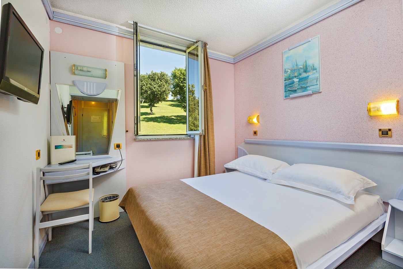 Hotel-Plavi-Plava-Laguna-Room-22