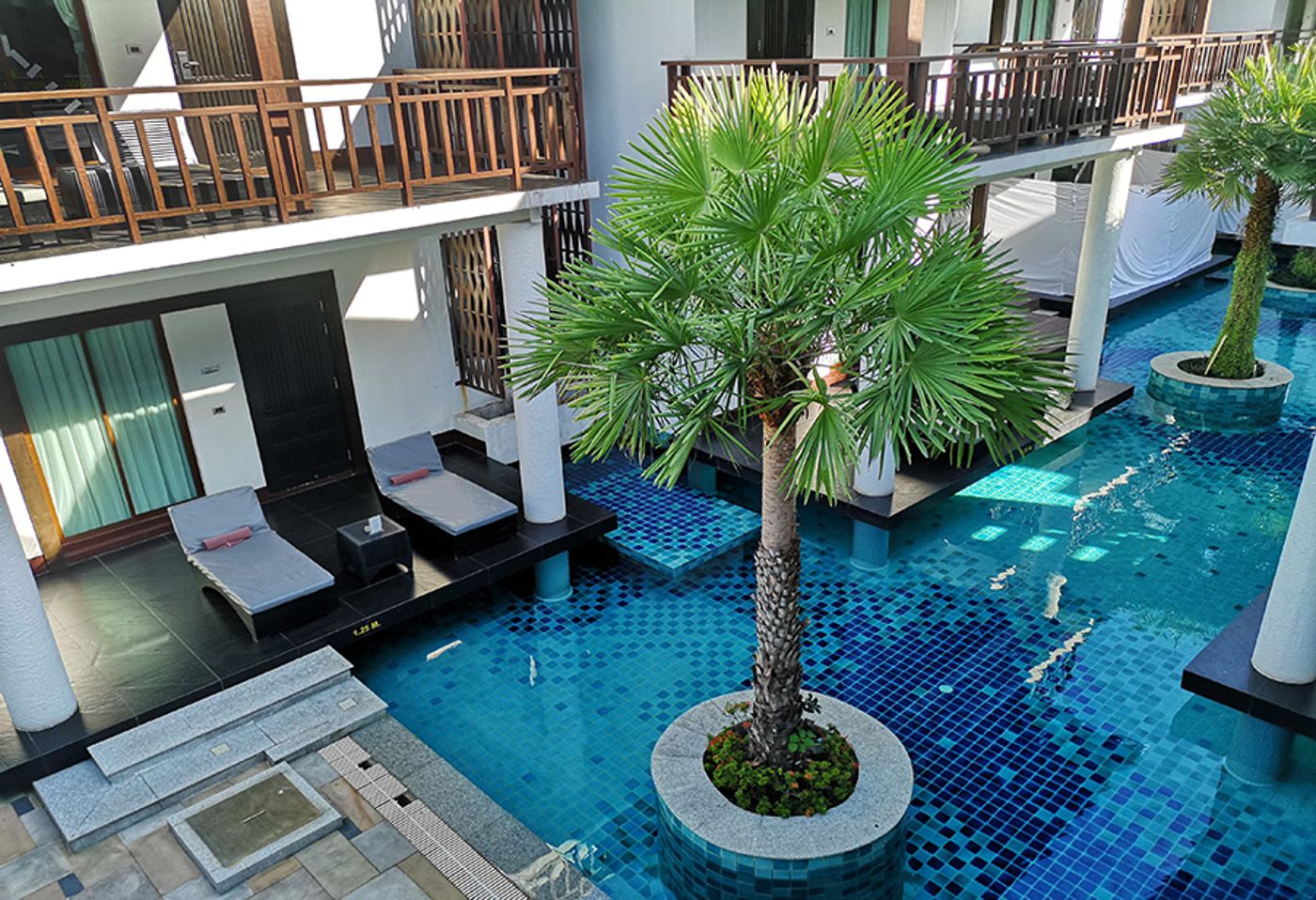 Z Through by The Zign