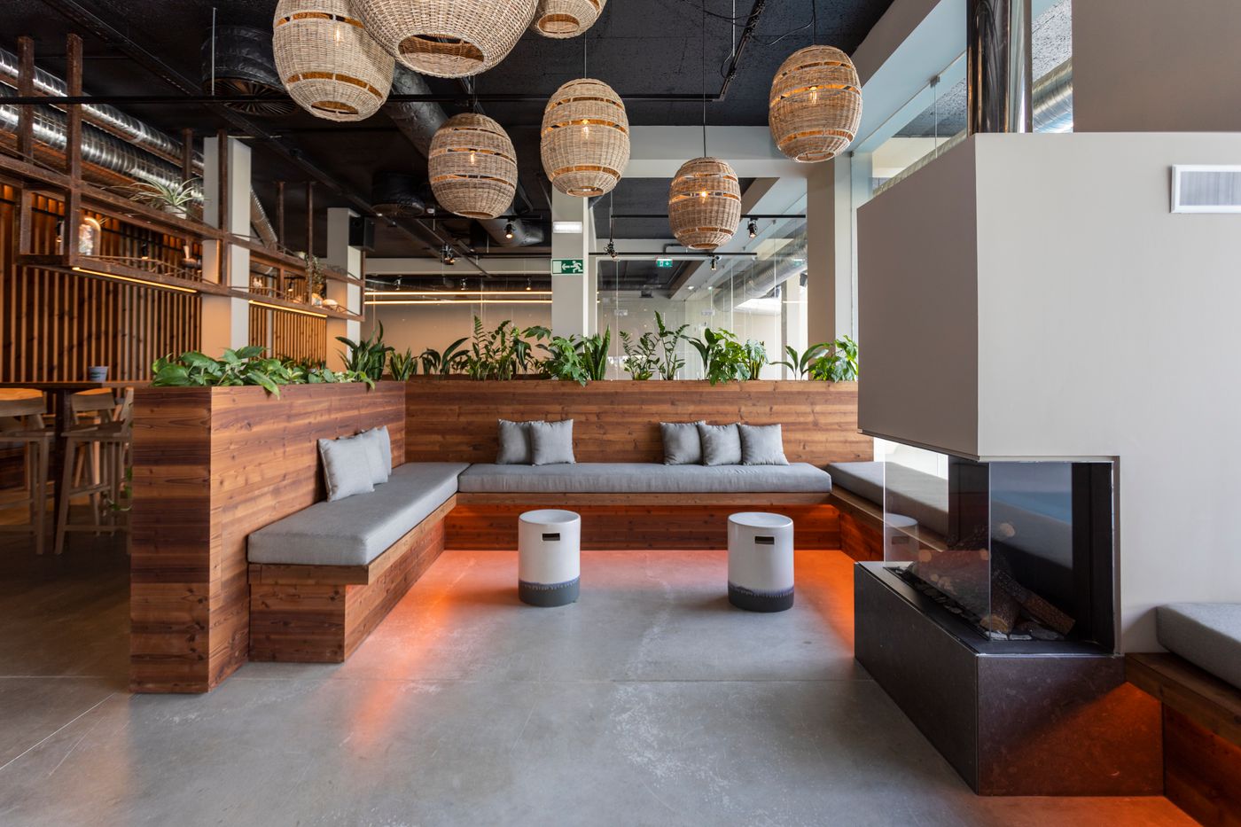 You-and-the-sea-Restaurant-6