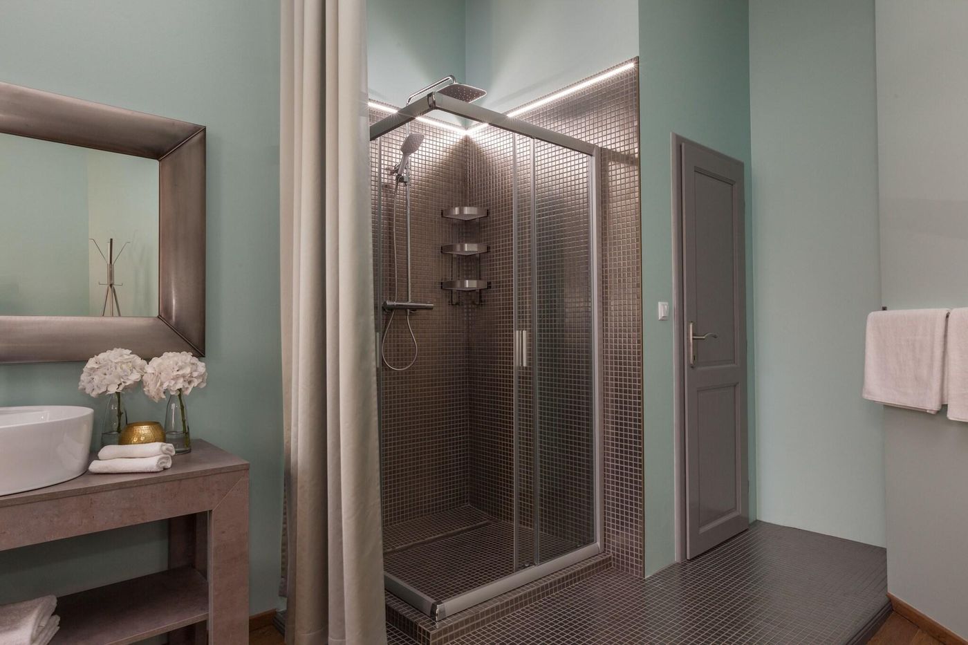 Gorgeous-Prague-Rooms-Room-46