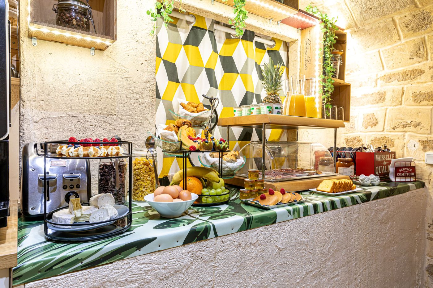 Hotel-Romance-Malesherbes-by-Patrick-Hayat-Restaurant-39