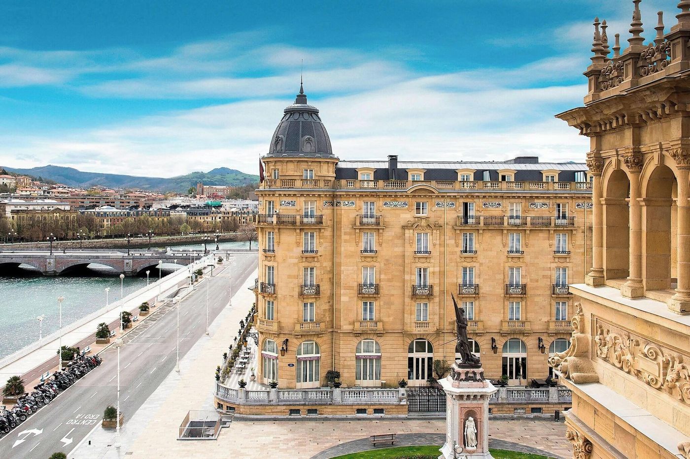 Hotel Maria Cristina-Spain-SAN SEBASTIÁN-General view-2
