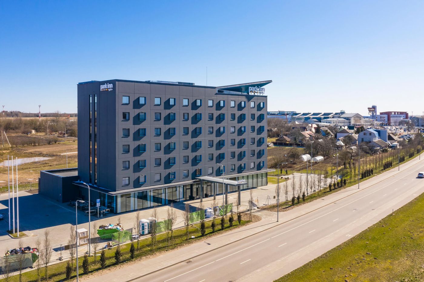 Park Inn by Radisson Vilnius Airport Hotel-Lithuania-VILNIUS-General view-3