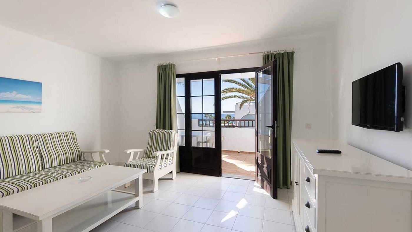 Flamingo-Apartments-Room-19